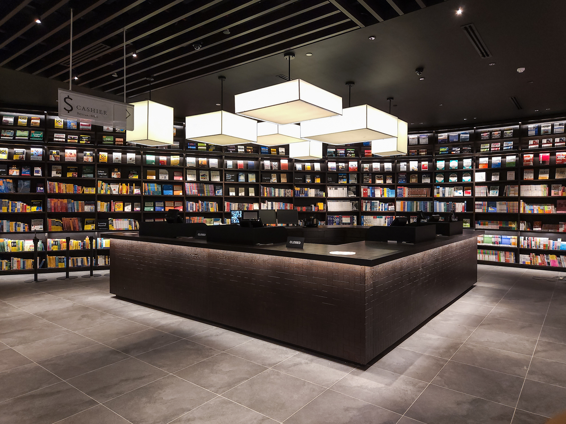 Tsutaya Books Pavilion Bukit Jalil